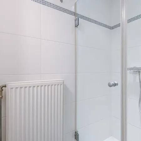Huswell - Modern And Spacious With Terrace Apartment Knokke-Heist