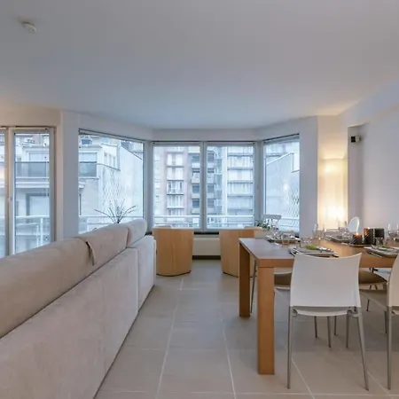 Huswell - Modern And Spacious With Terrace Apartment Knokke-Heist