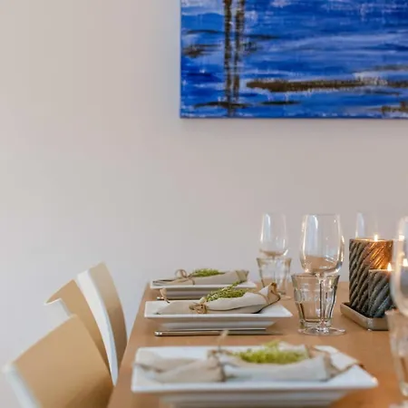 Huswell - Modern And Spacious With Terrace Apartment Knokke-Heist