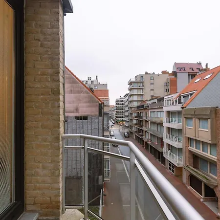 Huswell - Modern And Spacious With Terrace * Knokke-Heist
